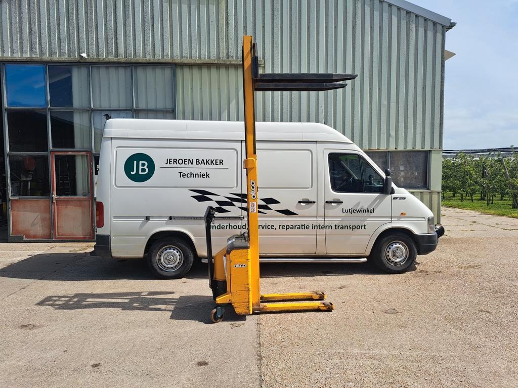 508ad8c7-834a-4047-94dc-9a967b5b7bf8